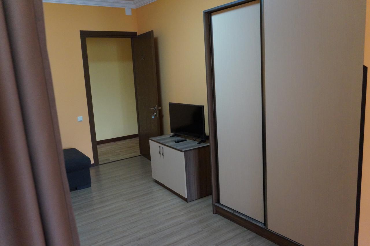 Villa Qero Batumi Eksteriør bilde